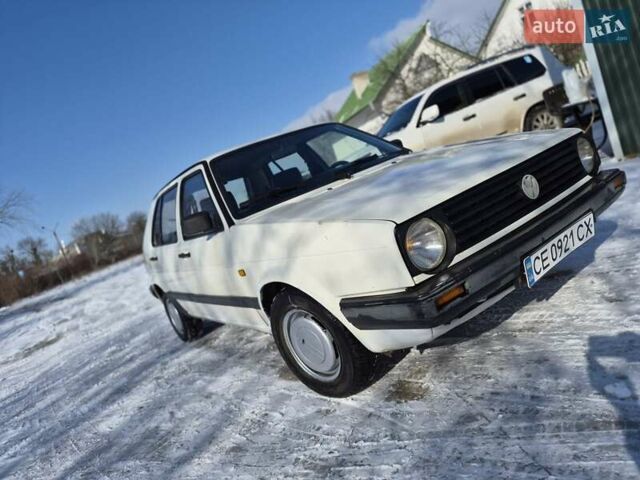 Белый Фольксваген Гольф, объемом двигателя 1.27 л и пробегом 200 тыс. км за 1300 $, фото 1 на Automoto.ua