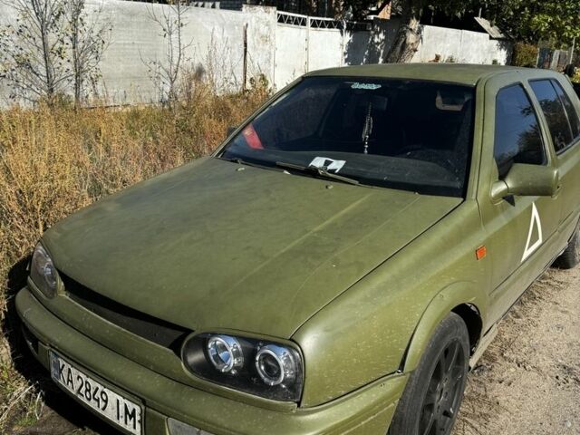 Фольксваген Гольф 1992 в Изюме на Automoto.ua Белый Фольксваген Гольф, объемом двигателя 1.8 л и пробегом 3 тыс. км за 1000 $, фото 4 на Automoto.ua