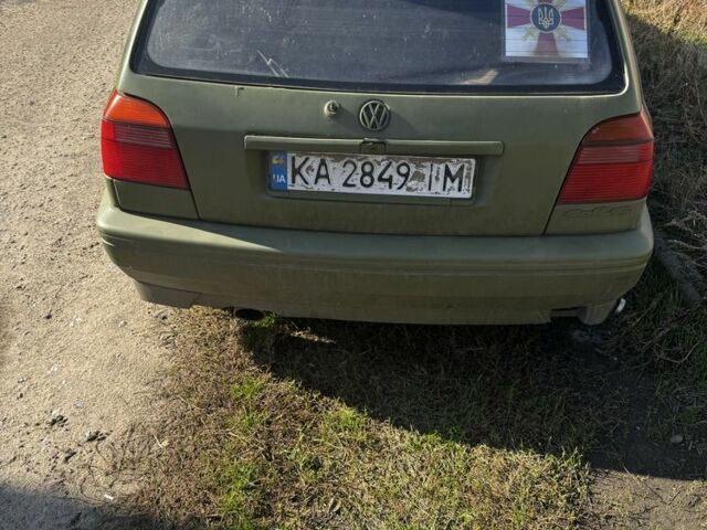 Фольксваген Гольф 1992 в Изюме на Automoto.ua Белый Фольксваген Гольф, объемом двигателя 1.8 л и пробегом 3 тыс. км за 1000 $, фото 2 на Automoto.ua