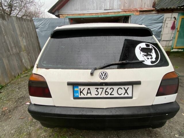 Белый Фольксваген Гольф, объемом двигателя 1.8 л и пробегом 160 тыс. км за 1905 $, фото 7 на Automoto.ua