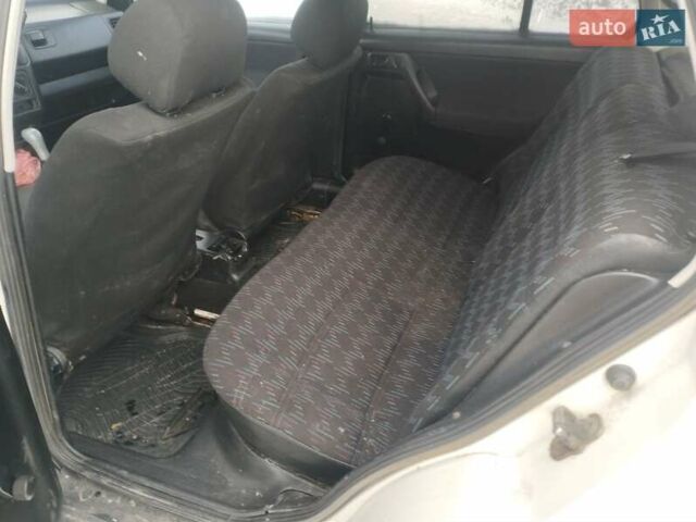 Білий Фольксваген Гольф, об'ємом двигуна 1.9 л та пробігом 500 тис. км за 1300 $, фото 10 на Automoto.ua