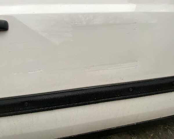 Белый Фольксваген Гольф, объемом двигателя 1.78 л и пробегом 160 тыс. км за 2100 $, фото 10 на Automoto.ua