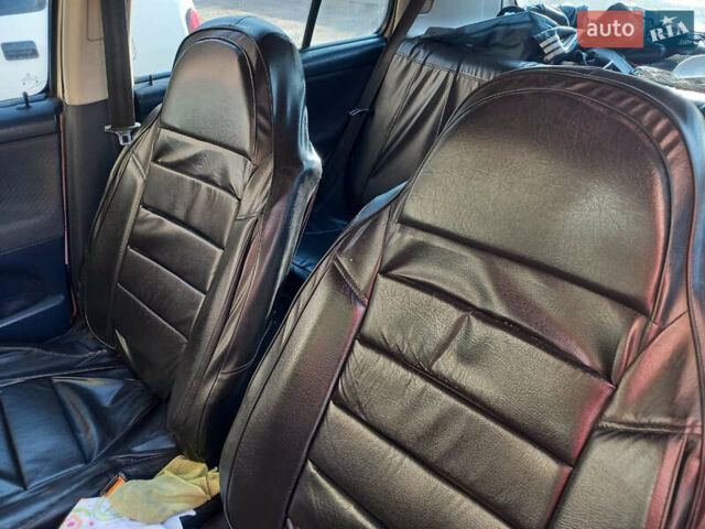 Белый Фольксваген Гольф, объемом двигателя 1.4 л и пробегом 580 тыс. км за 2300 $, фото 4 на Automoto.ua