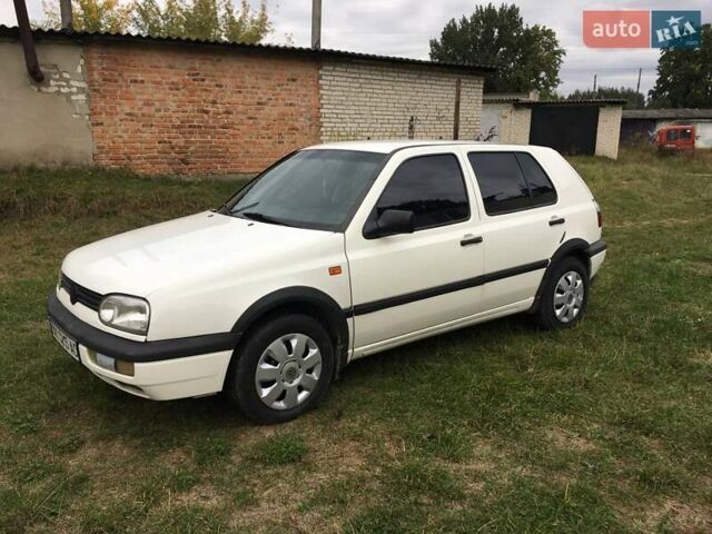 Фольксваген Гольф 1993 в Ковель на Automoto.ua Белый Фольксваген Гольф, объемом двигателя 1.9 л и пробегом 179 тыс. км за 2699 $, фото 1 на Automoto.ua