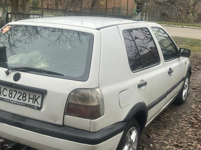 Білий Фольксваген Гольф, об'ємом двигуна 1.9 л та пробігом 48 тис. км за 2300 $, фото 4 на Automoto.ua