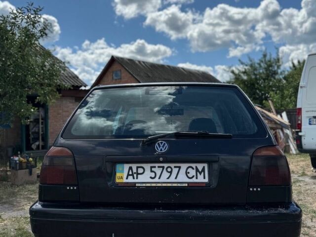 Белый Фольксваген Гольф, объемом двигателя 1.4 л и пробегом 259 тыс. км за 3000 $, фото 1 на Automoto.ua