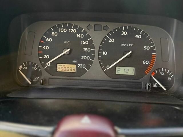 Белый Фольксваген Гольф, объемом двигателя 1.4 л и пробегом 259 тыс. км за 3000 $, фото 10 на Automoto.ua