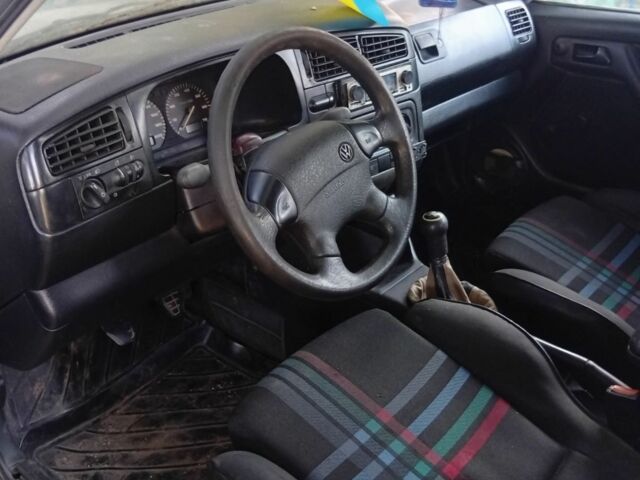 Фольксваген Гольф 1997 у Вольнянске на Automoto.ua Білий Фольксваген Гольф, об'ємом двигуна 1.4 л та пробігом 1 тис. км за 1300 $, фото 4 на Automoto.ua