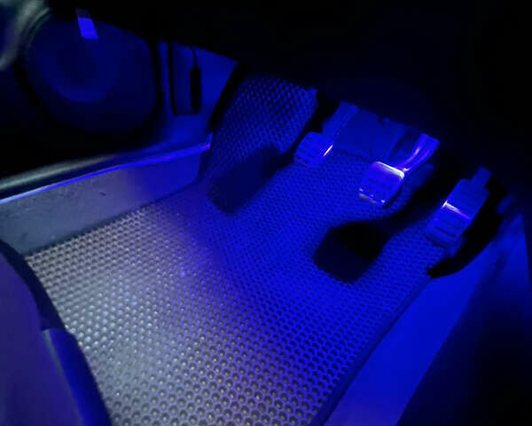 Фольксваген Гольф 1998 в Петропавловке на Automoto.ua Белый Фольксваген Гольф, объемом двигателя 1.59 л и пробегом 300 тыс. км за 4500 $, фото 18 на Automoto.ua