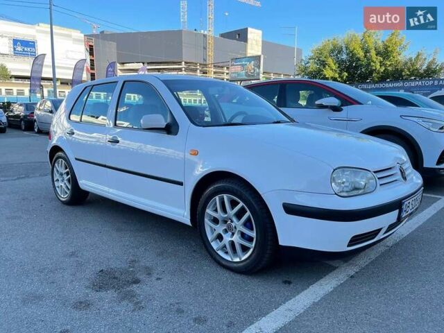 Білий Фольксваген Гольф, об'ємом двигуна 1.4 л та пробігом 226 тис. км за 4600 $, фото 13 на Automoto.ua