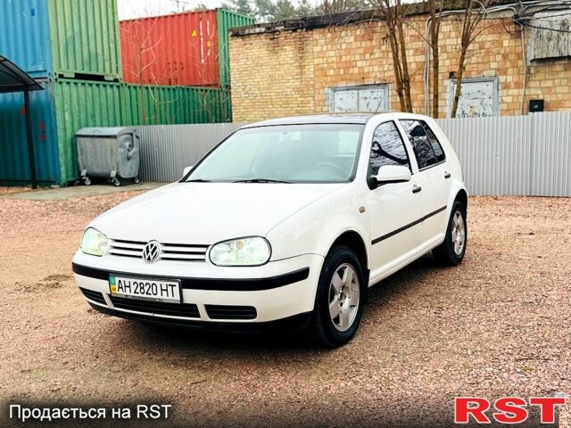 Белый Фольксваген Гольф, объемом двигателя 1.9 л и пробегом 290 тыс. км за 3850 $, фото 10 на Automoto.ua