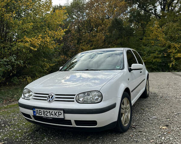 Фольксваген Гольф 2001 у Вінниці на Automoto.ua Білий Фольксваген Гольф, об'ємом двигуна 1.6 л та пробігом 220 тис. км за 5200 $, фото 3 на Automoto.ua