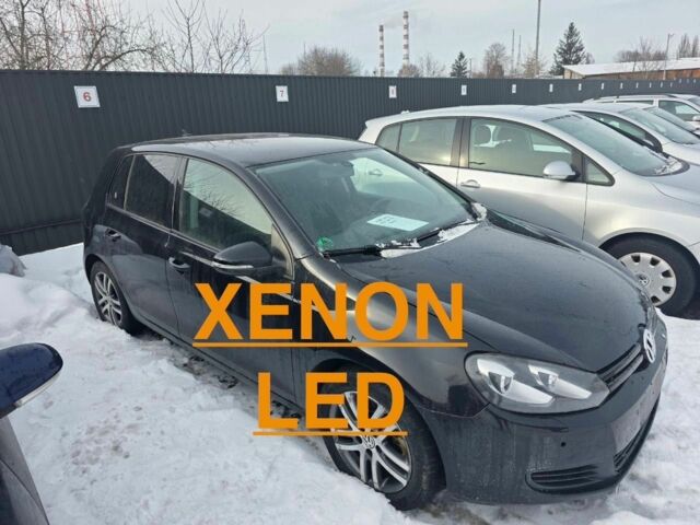 Белый Фольксваген Гольф, объемом двигателя 1.6 л и пробегом 200 тыс. км за 3550 $, фото 10 на Automoto.ua