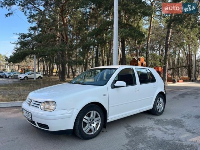 Белый Фольксваген Гольф, объемом двигателя 1.9 л и пробегом 248 тыс. км за 4400 $, фото 2 на Automoto.ua