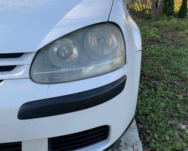 Белый Фольксваген Гольф, объемом двигателя 1.97 л и пробегом 290 тыс. км за 5300 $, фото 11 на Automoto.ua