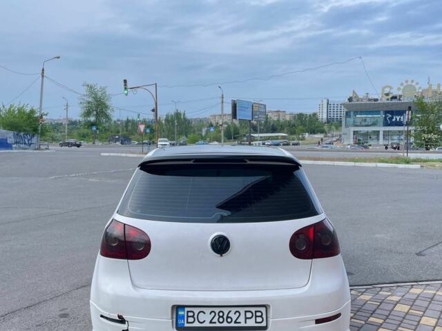 Белый Фольксваген Гольф, объемом двигателя 2 л и пробегом 380 тыс. км за 3200 $, фото 6 на Automoto.ua