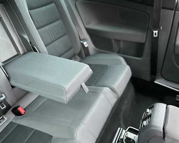 Белый Фольксваген Гольф, объемом двигателя 1.6 л и пробегом 215 тыс. км за 6500 $, фото 107 на Automoto.ua