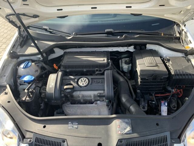 Білий Фольксваген Гольф, об'ємом двигуна 1.4 л та пробігом 180 тис. км за 5750 $, фото 18 на Automoto.ua