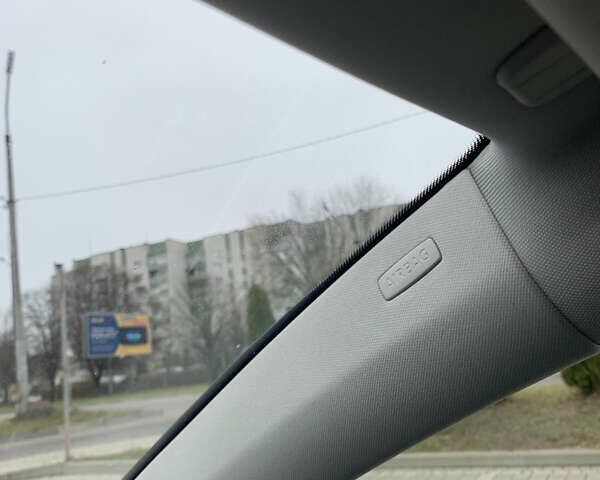 Белый Фольксваген Гольф, объемом двигателя 1.4 л и пробегом 181 тыс. км за 5570 $, фото 37 на Automoto.ua