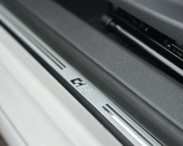 Белый Фольксваген Гольф, объемом двигателя 1.6 л и пробегом 215 тыс. км за 6500 $, фото 118 на Automoto.ua