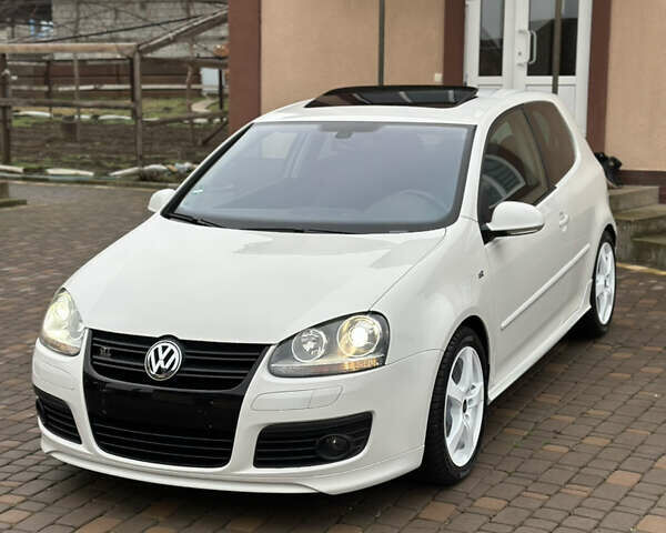 Белый Фольксваген Гольф, объемом двигателя 1.6 л и пробегом 215 тыс. км за 6500 $, фото 25 на Automoto.ua