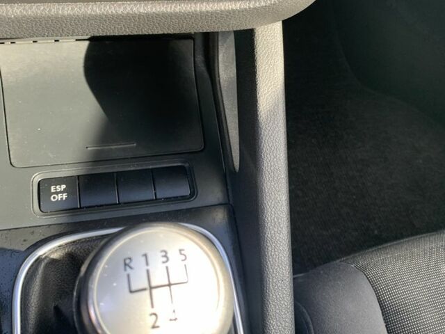 Білий Фольксваген Гольф, об'ємом двигуна 1.4 л та пробігом 180 тис. км за 5750 $, фото 11 на Automoto.ua