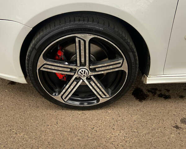 Белый Фольксваген Гольф, объемом двигателя 1.4 л и пробегом 197 тыс. км за 6500 $, фото 6 на Automoto.ua