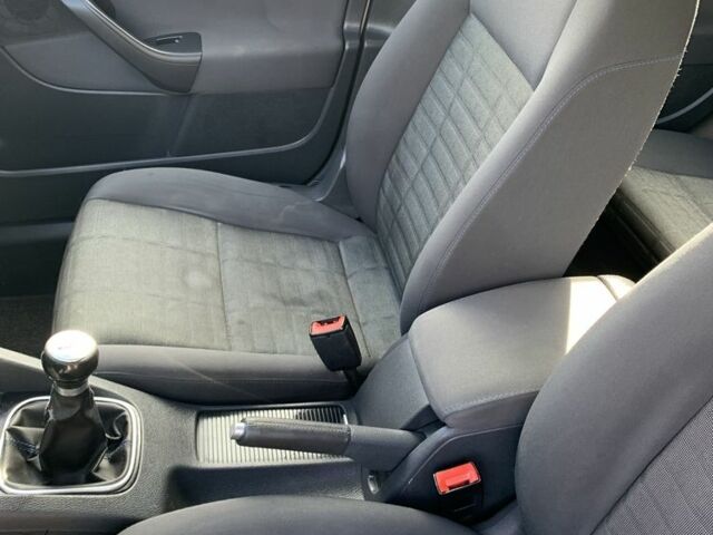 Білий Фольксваген Гольф, об'ємом двигуна 1.4 л та пробігом 180 тис. км за 5750 $, фото 14 на Automoto.ua