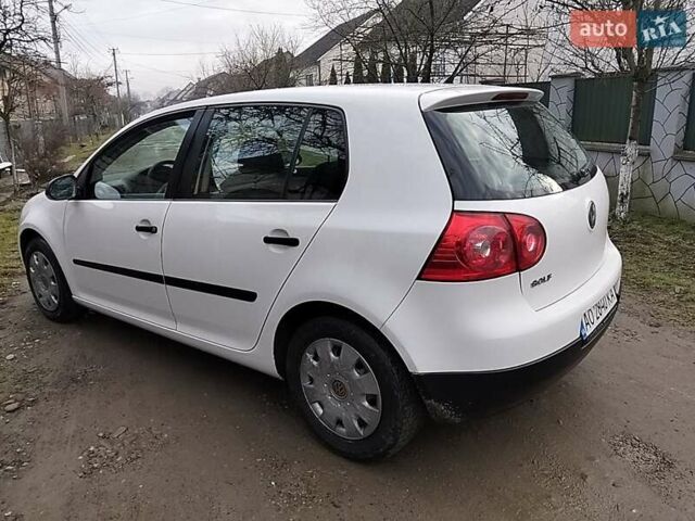 Белый Фольксваген Гольф, объемом двигателя 1.4 л и пробегом 222 тыс. км за 5400 $, фото 15 на Automoto.ua