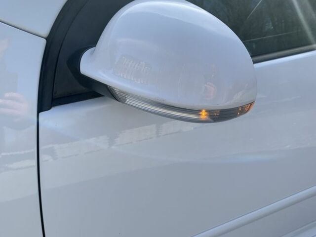 Білий Фольксваген Гольф, об'ємом двигуна 1.4 л та пробігом 180 тис. км за 5750 $, фото 15 на Automoto.ua