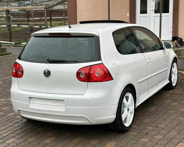 Белый Фольксваген Гольф, объемом двигателя 1.6 л и пробегом 215 тыс. км за 6500 $, фото 41 на Automoto.ua