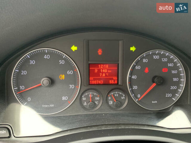 Белый Фольксваген Гольф, объемом двигателя 1.4 л и пробегом 181 тыс. км за 5570 $, фото 33 на Automoto.ua