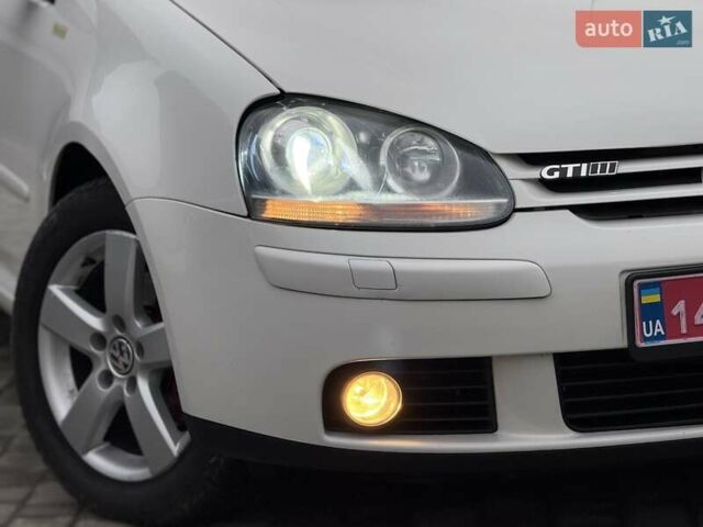 Белый Фольксваген Гольф, объемом двигателя 1.4 л и пробегом 195 тыс. км за 7200 $, фото 3 на Automoto.ua
