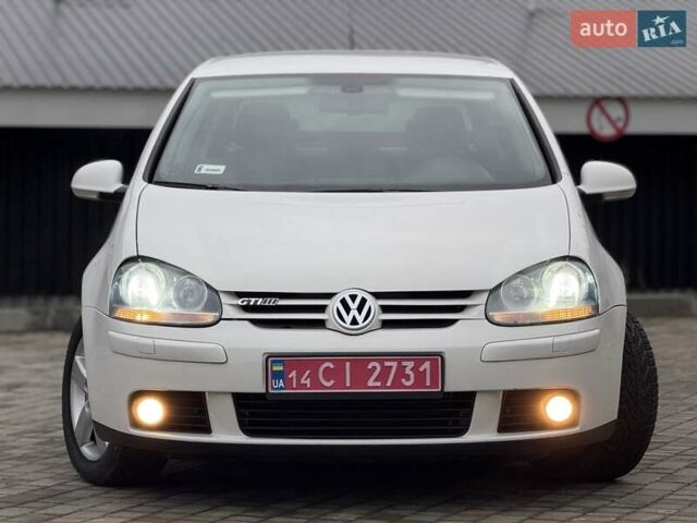 Белый Фольксваген Гольф, объемом двигателя 1.4 л и пробегом 195 тыс. км за 7200 $, фото 2 на Automoto.ua