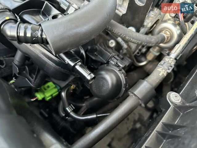 Белый Фольксваген Гольф, объемом двигателя 1.8 л и пробегом 103 тыс. км за 8500 $, фото 92 на Automoto.ua