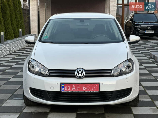 Белый Фольксваген Гольф, объемом двигателя 1.8 л и пробегом 103 тыс. км за 8500 $, фото 6 на Automoto.ua