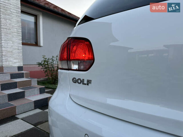Белый Фольксваген Гольф, объемом двигателя 1.8 л и пробегом 103 тыс. км за 8500 $, фото 19 на Automoto.ua