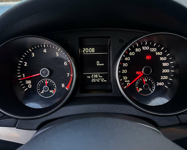 Білий Фольксваген Гольф, об'ємом двигуна 1.39 л та пробігом 260 тис. км за 6300 $, фото 32 на Automoto.ua