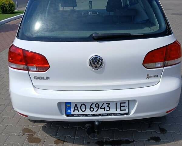 Белый Фольксваген Гольф, объемом двигателя 1.4 л и пробегом 162 тыс. км за 6999 $, фото 4 на Automoto.ua
