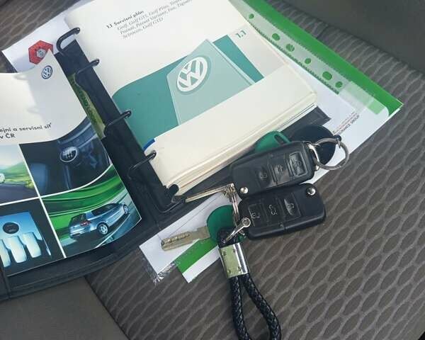 Белый Фольксваген Гольф, объемом двигателя 1.4 л и пробегом 162 тыс. км за 6999 $, фото 12 на Automoto.ua