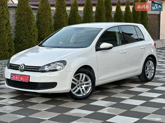 Белый Фольксваген Гольф, объемом двигателя 1.8 л и пробегом 103 тыс. км за 8500 $, фото 2 на Automoto.ua