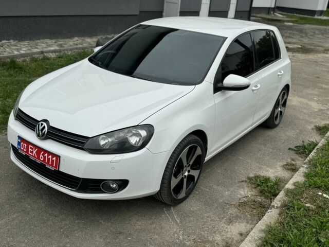 Білий Фольксваген Гольф, об'ємом двигуна 1.8 л та пробігом 250 тис. км за 7800 $, фото 4 на Automoto.ua