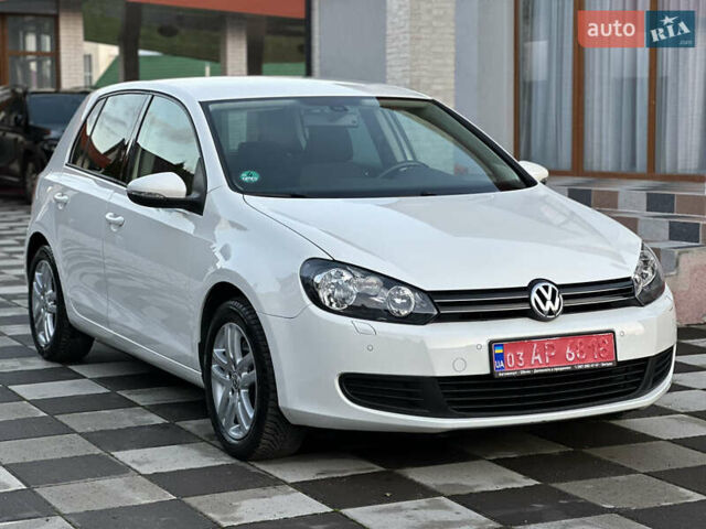 Белый Фольксваген Гольф, объемом двигателя 1.8 л и пробегом 103 тыс. км за 8500 $, фото 7 на Automoto.ua