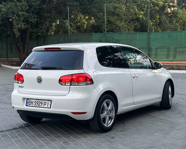 Білий Фольксваген Гольф, об'ємом двигуна 1.39 л та пробігом 260 тис. км за 6300 $, фото 5 на Automoto.ua