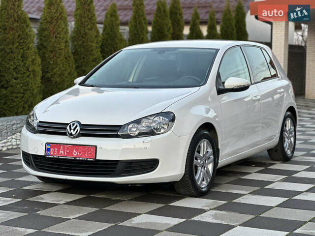 Белый Фольксваген Гольф, объемом двигателя 1.8 л и пробегом 103 тыс. км за 8500 $, фото 5 на Automoto.ua
