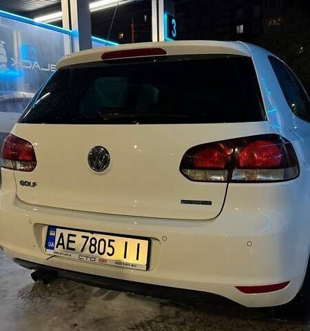 Білий Фольксваген Гольф, об'ємом двигуна 1.39 л та пробігом 189 тис. км за 8000 $, фото 5 на Automoto.ua