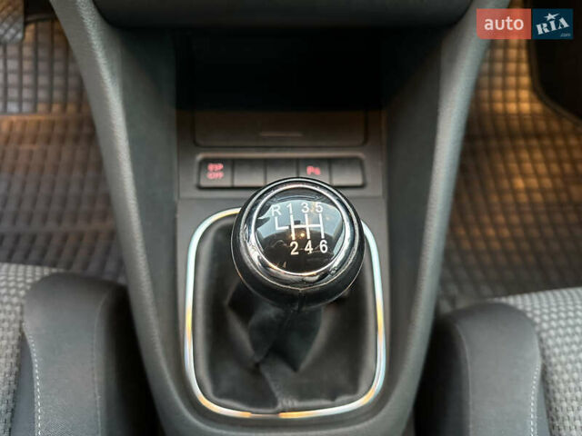 Белый Фольксваген Гольф, объемом двигателя 1.8 л и пробегом 103 тыс. км за 8500 $, фото 82 на Automoto.ua