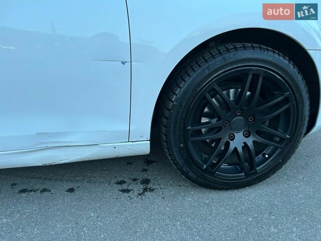 Білий Фольксваген Гольф, об'ємом двигуна 1.39 л та пробігом 307 тис. км за 5690 $, фото 8 на Automoto.ua