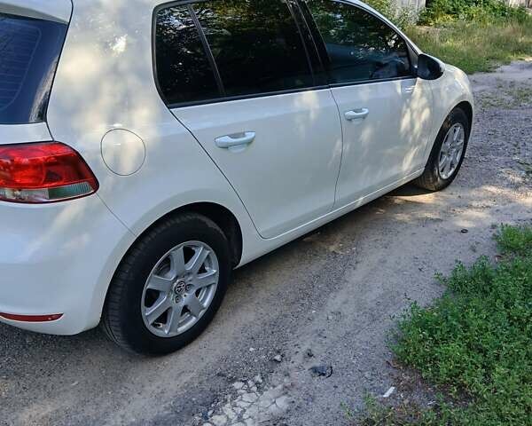 Білий Фольксваген Гольф, об'ємом двигуна 1.39 л та пробігом 187 тис. км за 7150 $, фото 6 на Automoto.ua