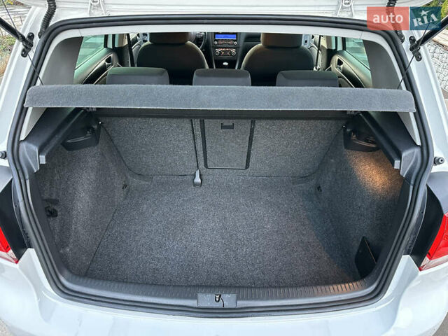 Белый Фольксваген Гольф, объемом двигателя 1.8 л и пробегом 103 тыс. км за 8500 $, фото 44 на Automoto.ua